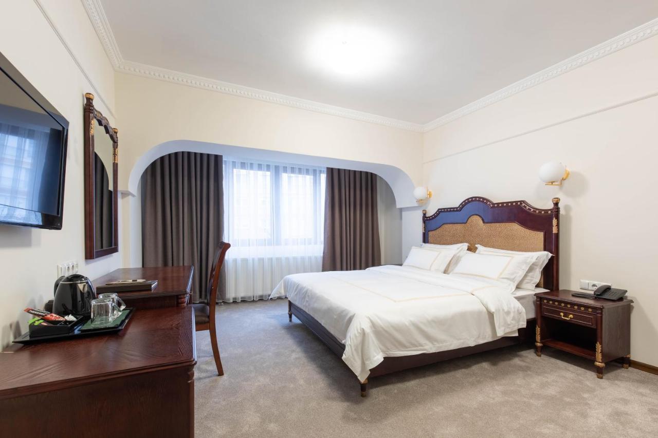 Hotel Afa Prishtinë Ngoại thất bức ảnh