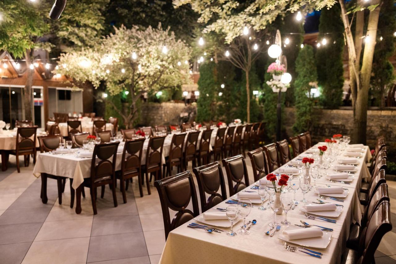 Hotel Afa Prishtinë Ngoại thất bức ảnh