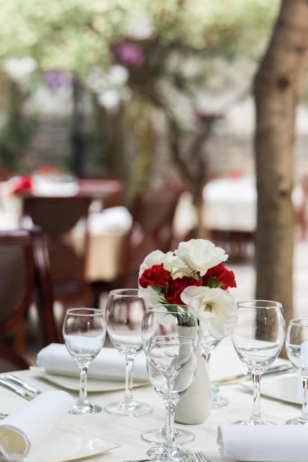 Hotel Afa Prishtinë Ngoại thất bức ảnh
