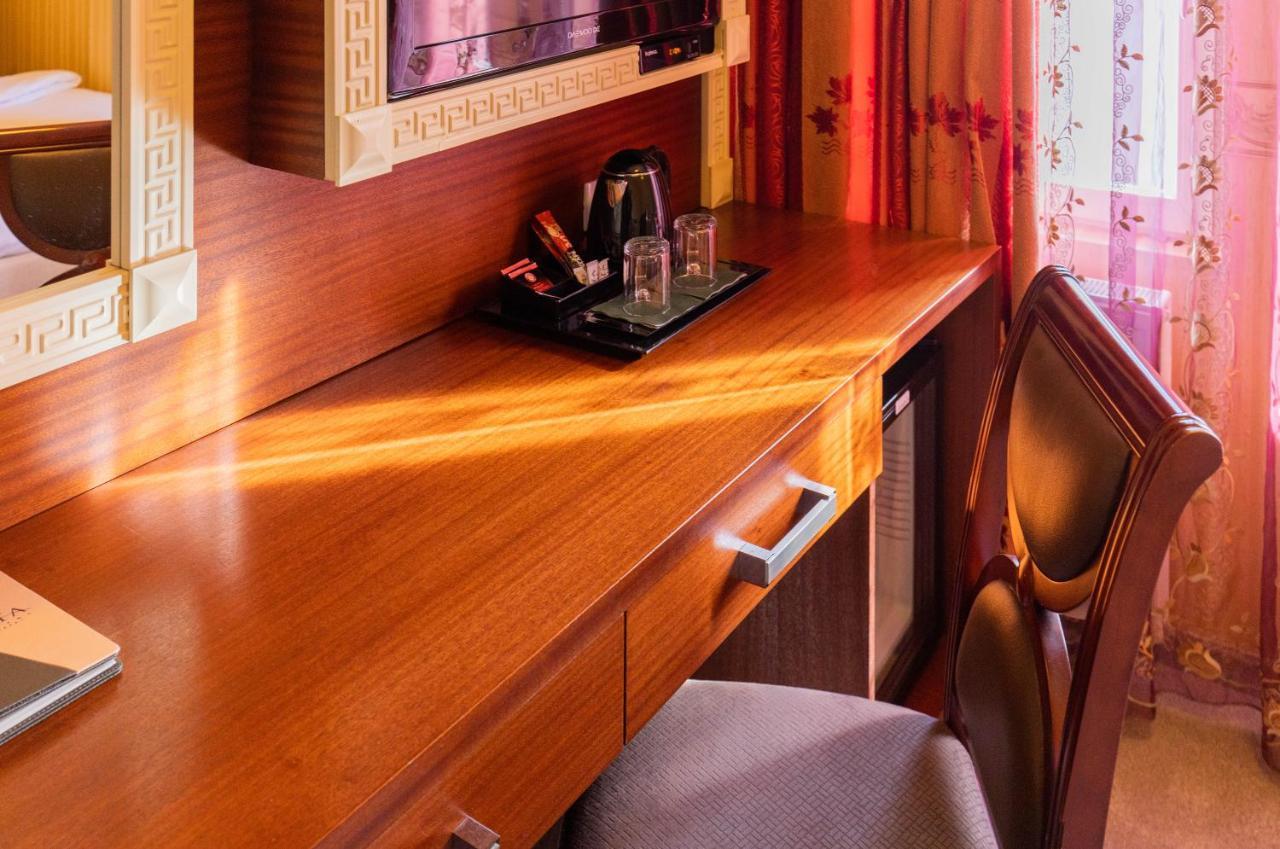Hotel Afa Prishtinë Ngoại thất bức ảnh