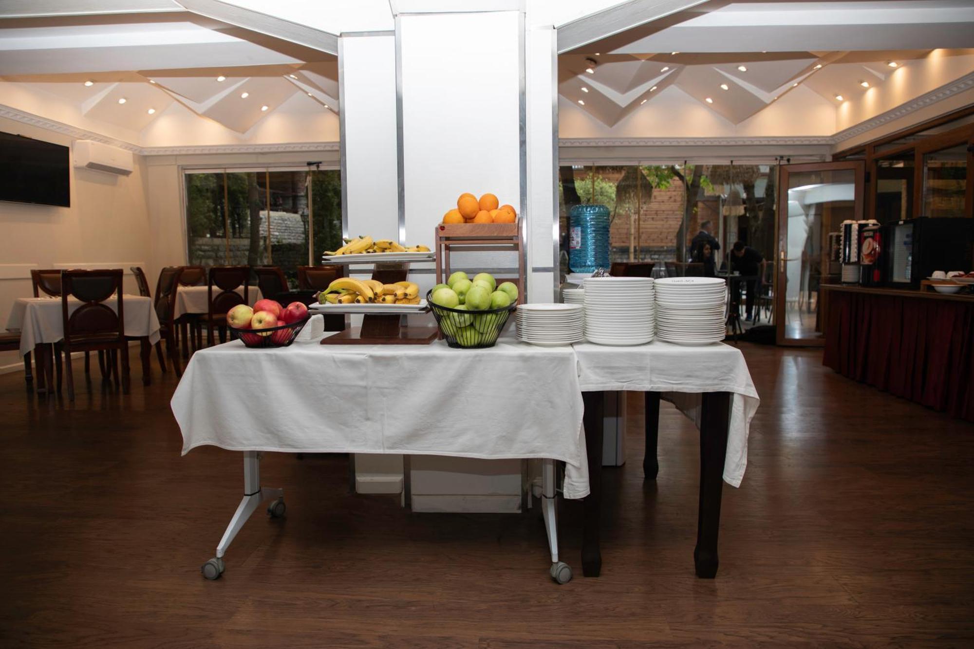 Hotel Afa Prishtinë Ngoại thất bức ảnh